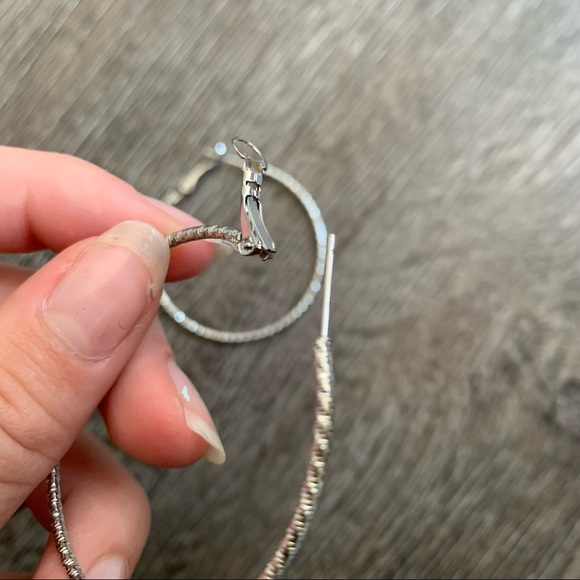 Large Silver Hoop Earrings NWOT - Picture 5 of 7